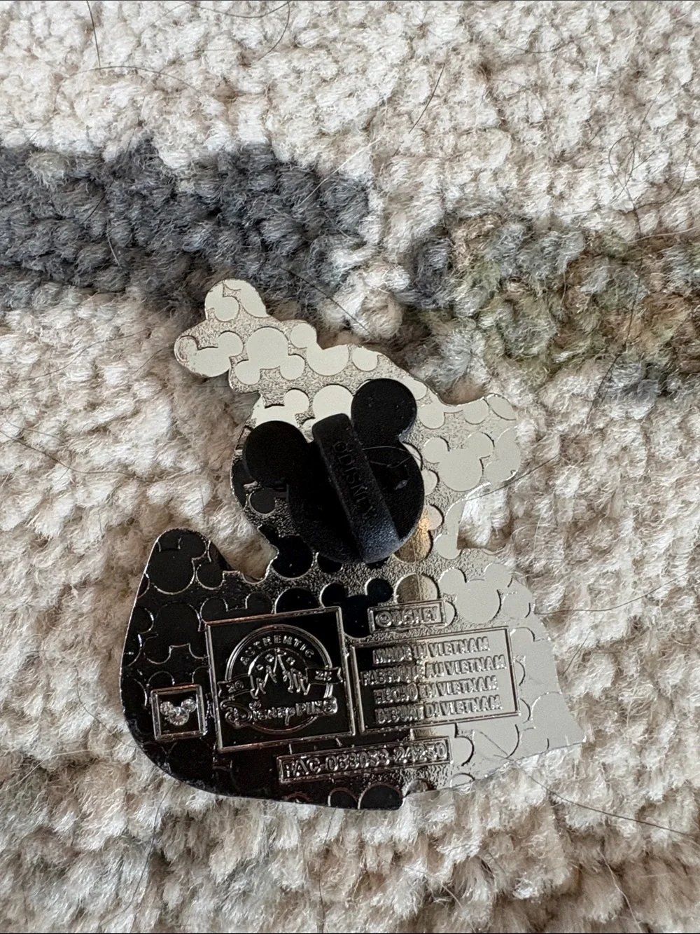🦆 Ducks of Disney (Goofey) - official Disney Parks trading pin (brand new!)